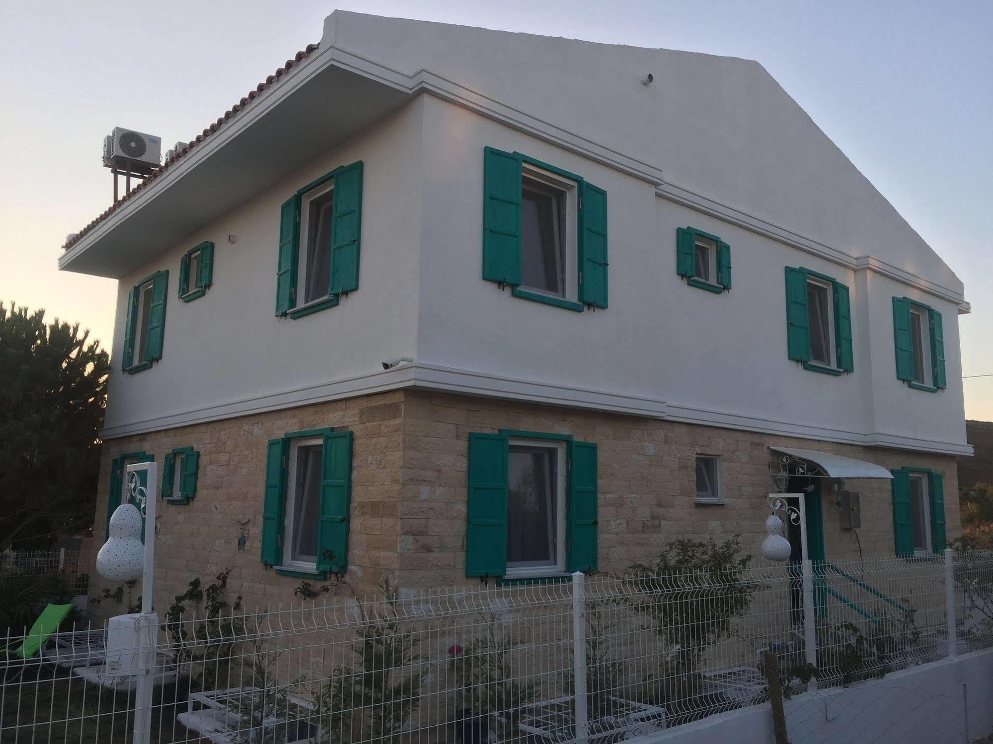 Garden Ada Hotel بوزجادا المظهر الخارجي الصورة
