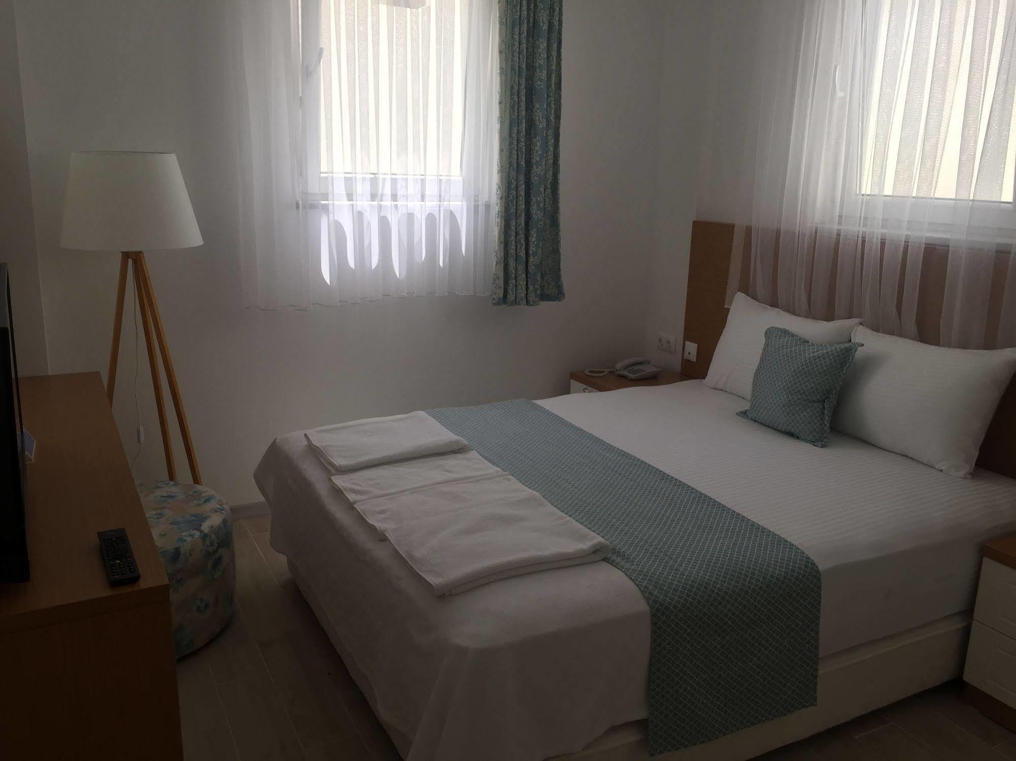Garden Ada Hotel بوزجادا المظهر الخارجي الصورة