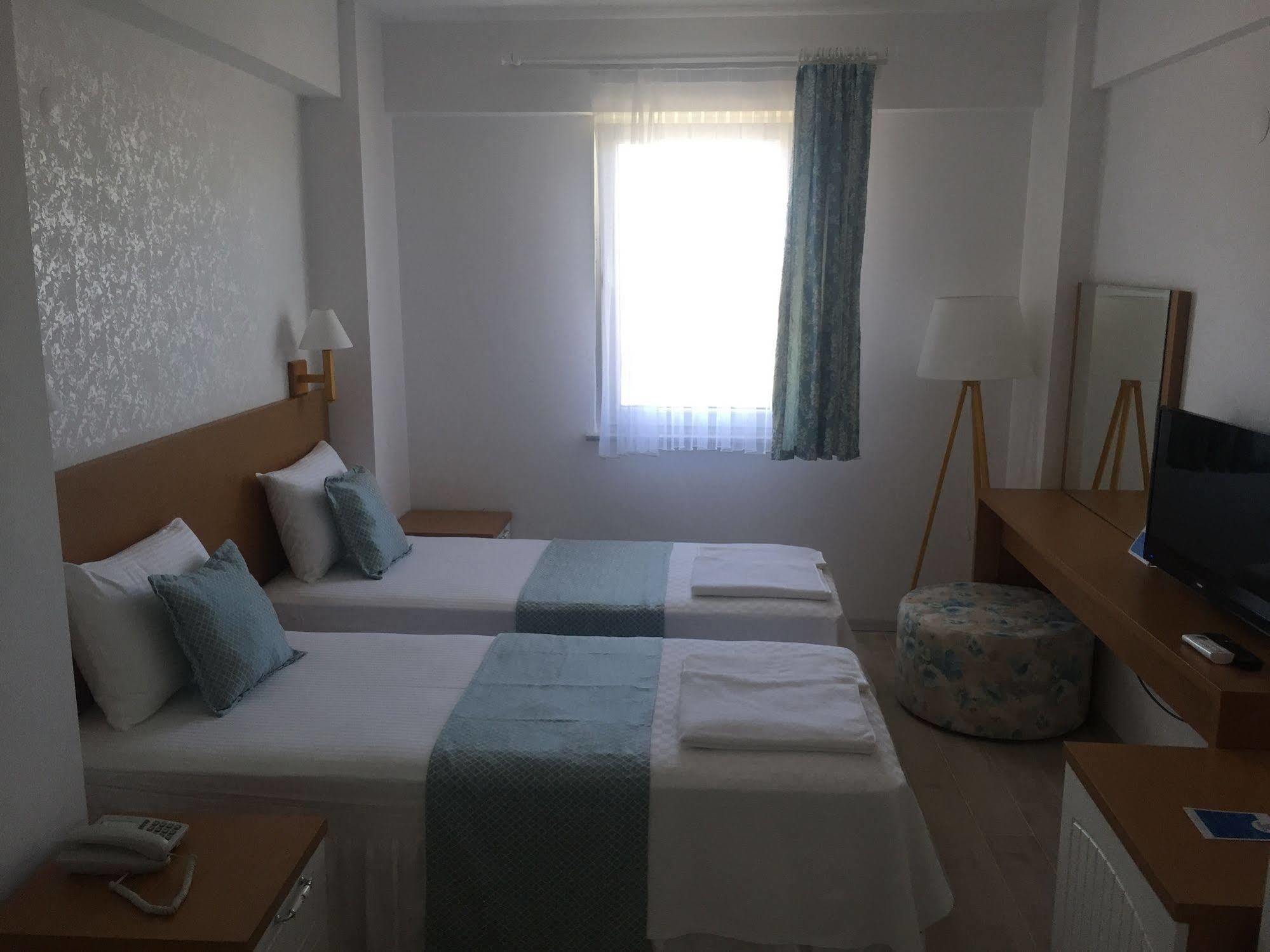 Garden Ada Hotel بوزجادا المظهر الخارجي الصورة